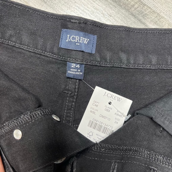 J. Crew Factory NWT Size 24 High Rise Button Fly Raw Hem 3” Black Denim Shorts - Picture 5 of 8